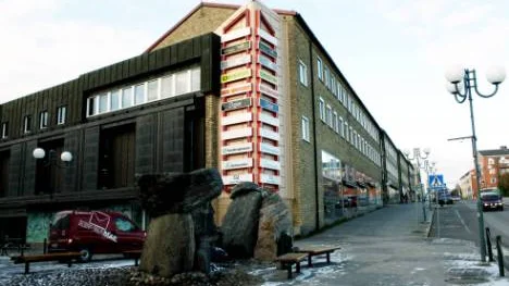 Domushusets övre plan i Kiruna har ekat tomt. Nu börjar det fyllas av nya butiker. FOTO: Hans Sternlund