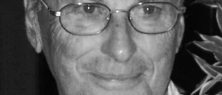 Minnesord Donald Hjert