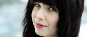 Fanny - NSD nöjes nya musikbloggare