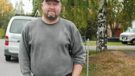 "Det här rimmar illa när undersköterskor samtidigt sägs upp", säger Ulf Zakariasson, frilansande politiker. FOTO: Linda Danhall