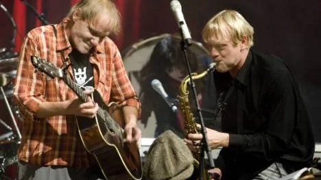 Peter Carlsson och De Blå Grodorna gav allt till publiken under gårdagens show.