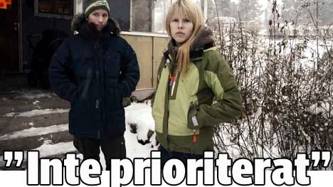 NÃ¥gon skÃ¶t deras hund utan synbar anledning. Nu kÃ¤nner Nisse Nutti och Cecilia Svonni olust infÃ¶r att Ã¥ka till byn dÃ¤r de har sin stuga och dÃ¤r hÃ¤ndelse intrÃ¤ffade fÃ¶rra fredagen. Fortfarande vÃ¤ntar de pÃ¥ att hÃ¶ra av polisen.
FOTO: HANS STERNLUND