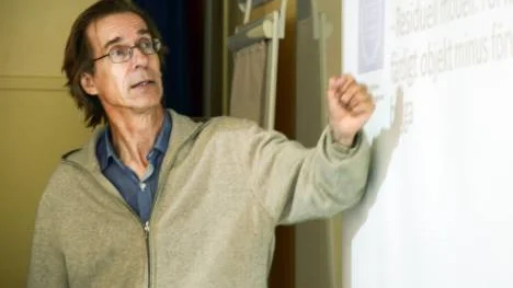 KTH-professorn Hans Lind tror att det kan vara så prestigeladdade projekt att bygga Kirunas nya centrum att byggbolag kan tänkas minska på sina avkastningskrav. "Det blir en marknadsföring för bolaget som också är värt pengar". Foto: hans sternlund