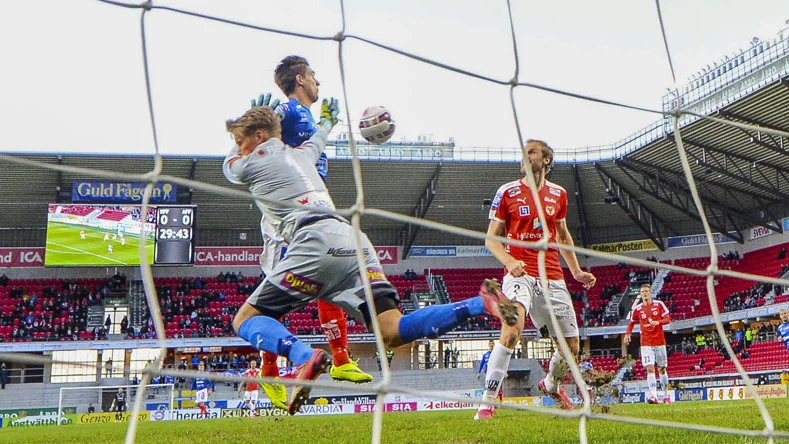 Victor Sköld gav ÅFF ledningen ledningen mot Kalmar, men det räckte inte till någon poäng.