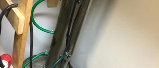 Man greps för hembränning