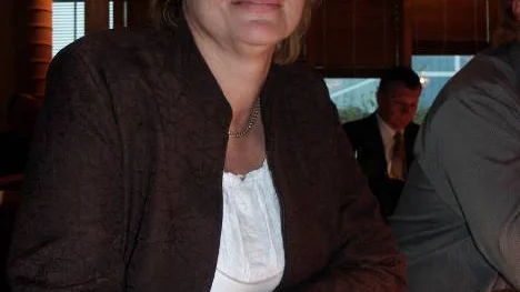 Kristina Enholm säger att det är viktigt att skolan i Töre rustas enligt planerna. FOTO: Lotta Nilsson