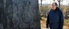 Hjalmar Lundbohms minnessten vandaliserad