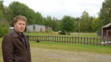 Staffan Eklund vill bygga en bostad i Råbäcken. Men militären och Bodens kommun säger nej. Det bullrar för mycket.            FOTO: leif hammarström