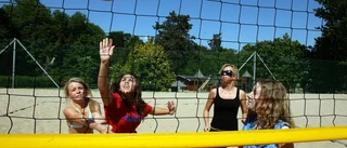 Succé för beachvolley på gympan