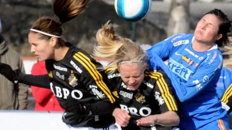 Josefine Johansson, Sunnanå, (längst till höger) har gjort succé den här säsongen och jagas nu av flera allsvenska toppklubbar.Foto: scanpix