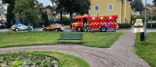 Rökutveckling i lägenhet efter socker brunnit på spis – en till sjukhus för kontroll