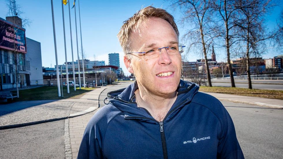 Samuel Ek, KD:s gruppledare, har inte skrivit motionen. Det har nämligen Chat GPT gjort.