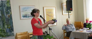 Blommor i fokus på medlemsmöte