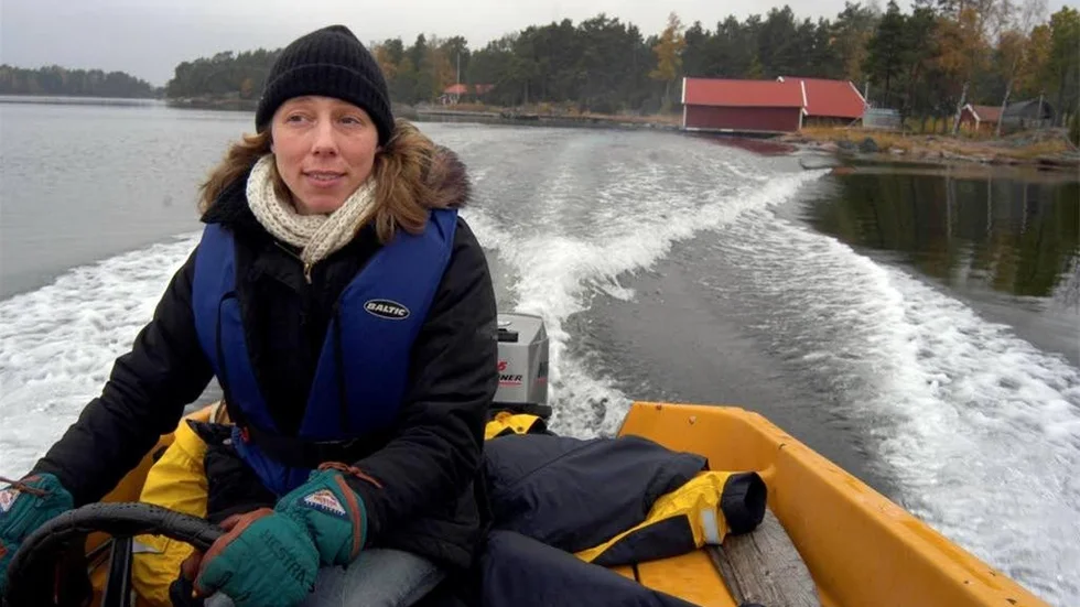 Lina Johansson, ordförande i Mellanskärgårdens intresseförening, är positiv till ändrade strandskyddsregler på öarna.