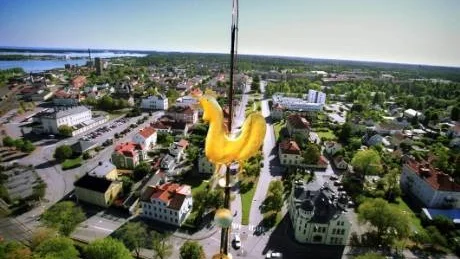 Kyrktuppen på S:t Petri, ett praktexemplar, som har chans att bli  landets finaste kyrktupp. Foto: Anders Steiner