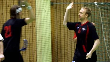 Jakob Dahlquist (till höger) stod för två snygga mål och suveränt samarbete tillsammans med Christian Klintorph i bortavinsten över Mjölby med 5-6.Arkivfoto: Lisa Olaison