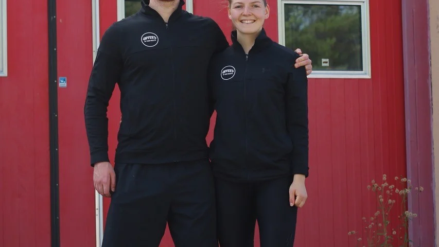 Nu förverkligar Sebastian Bergman och Fanny Kohkoinen sin dröm om ett eget gym. 