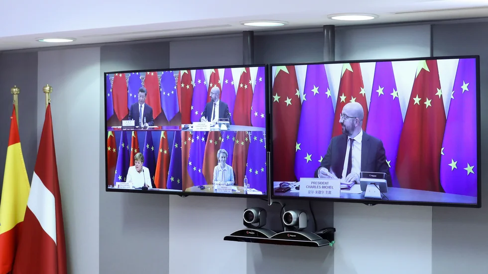 Virtuellt EU-toppmöte med Kinas president Xi Jinping. Internationella relationer och handel med Kina är klokt, men bör ske med försiktighet som ledord.