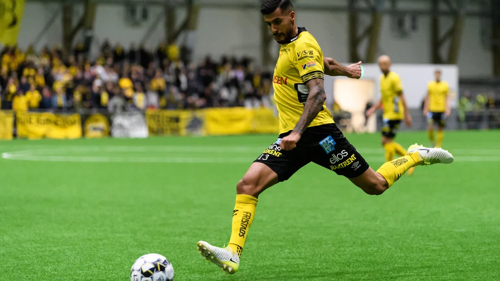 Nyköpingskillen i Elfsborgtröjan. Under onsdagen gjorde Rami Kaib debut i sin nya nederländska klubb.