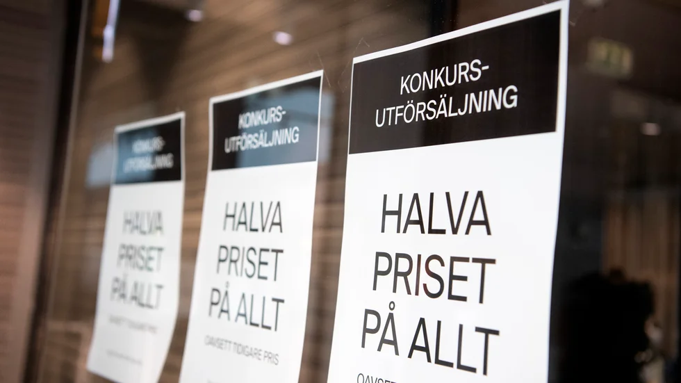 
För Sverige var minskningen av konurser under maj 26 procent. 
