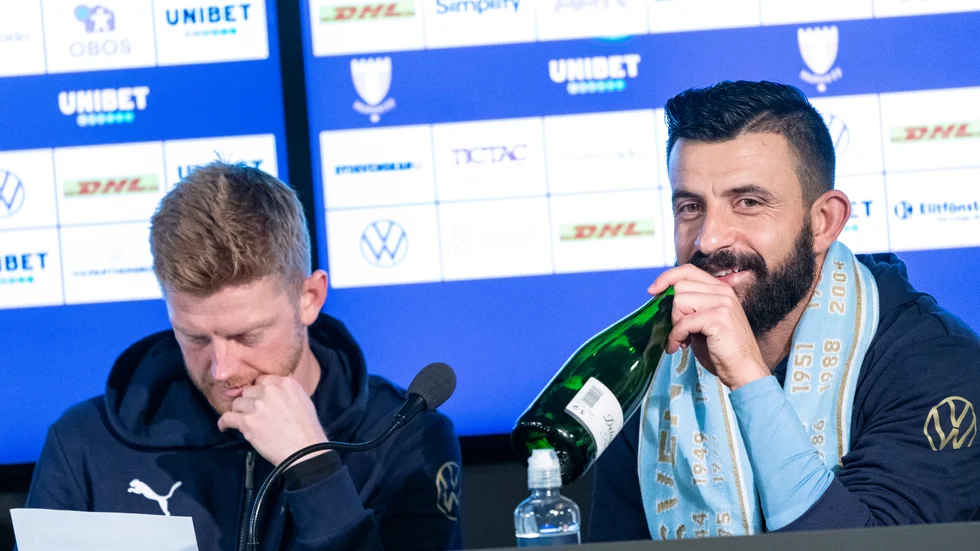 Anders Christiansen (till vänster) och Behrang Safari på en presskonferens efter att SM-guldet säkrats.