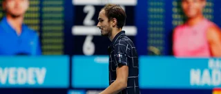 Medvedev till final i ATP-slutspelet