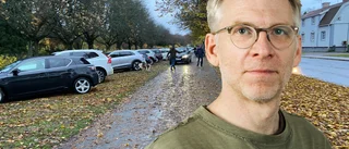 Kaos på cykelbanan när p-vakterna har ledigt
