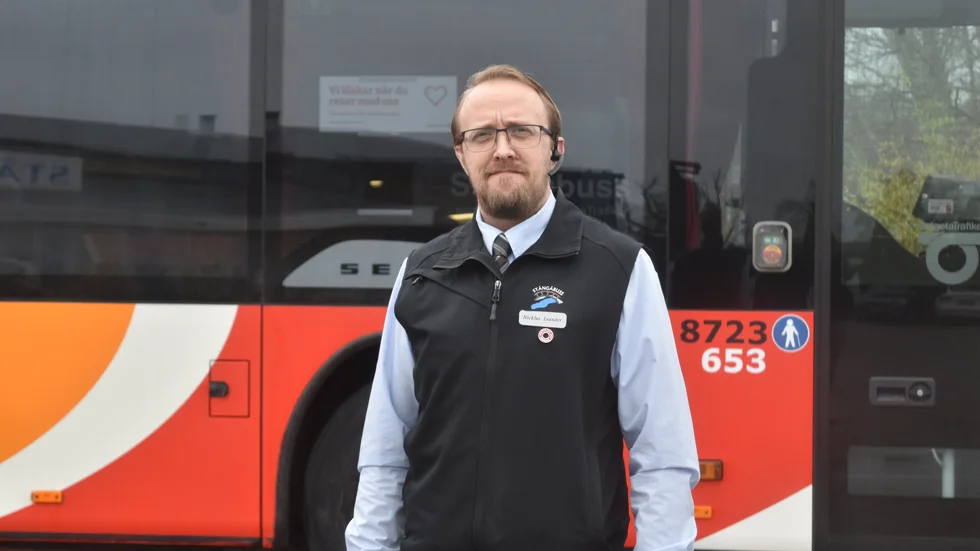 Nicklas Leander kör bussarna med nummer 39, 540 och 546. 
