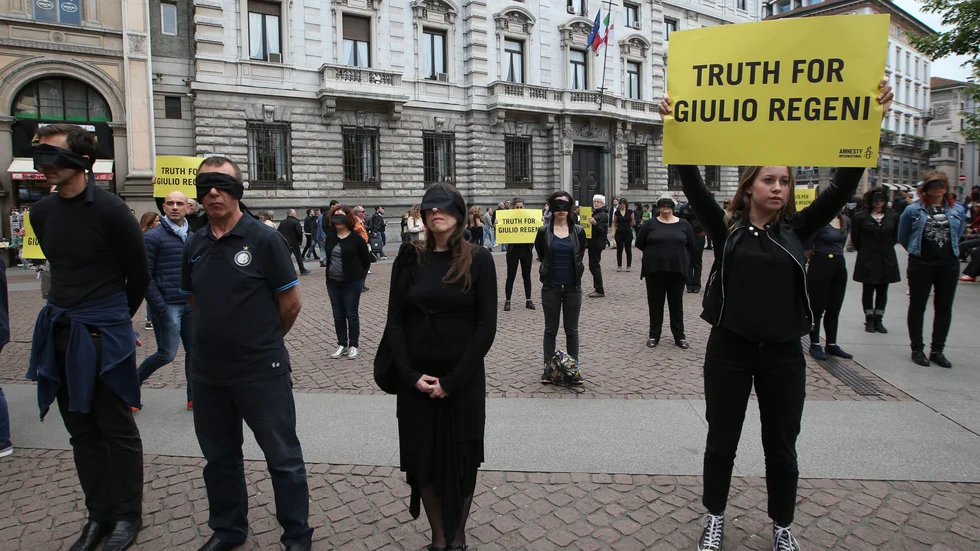 Människorättsorganisationen Amnesty International vid en manifestation i Italien för studenten Giulio Regeni, som mördades i Egypten 2016. Arkivbild.