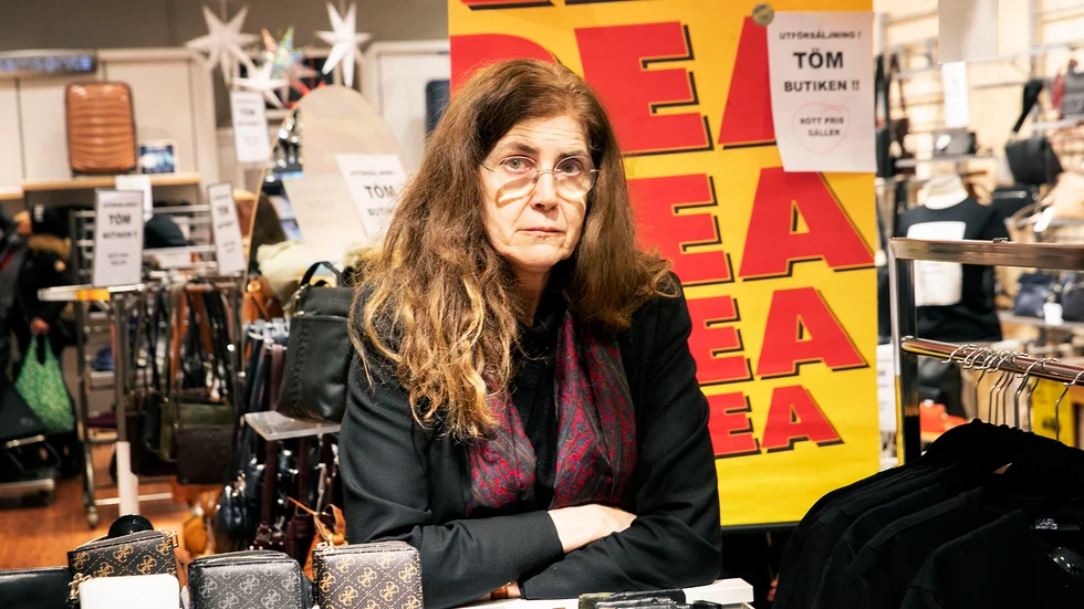 "Det här är verkligen sorgligt", säger Christel Heidrich som tvingas lägga ner Väskaffären där hon jobbat i 35 år.