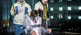 Teatern tar sig an Uppsalakidnappningen