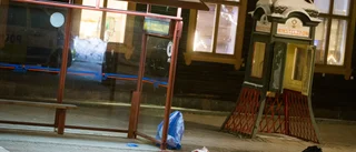 Dömd i stationsdådet åtalas för mordförsök • Ska ha huggit med machete 