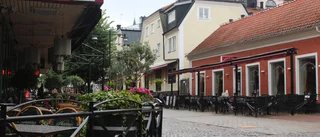 Avgiften för uteserveringarna kan halveras