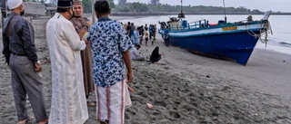 Rohingyer i land efter halvår till havs