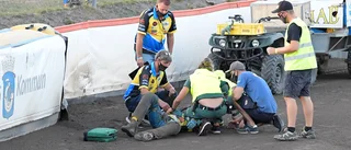Wahlqvist i otäck krasch – lämnade arenan i ambulans
