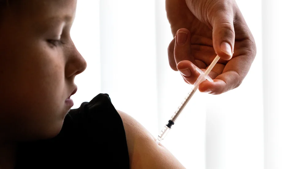 Nu allmänvaccineras även pojkar mot HPV.