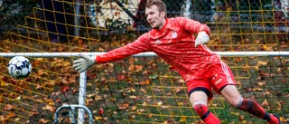 Viktor Silén fortsätter i Fanna BK