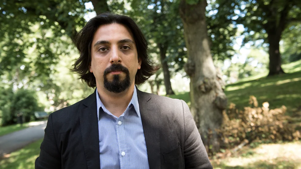 "Mognare organisationer använder våld när det är ytterst nödvändigt eftersom våldet synliggör deras verksamhet", säger kriminologen Amir Rostami.