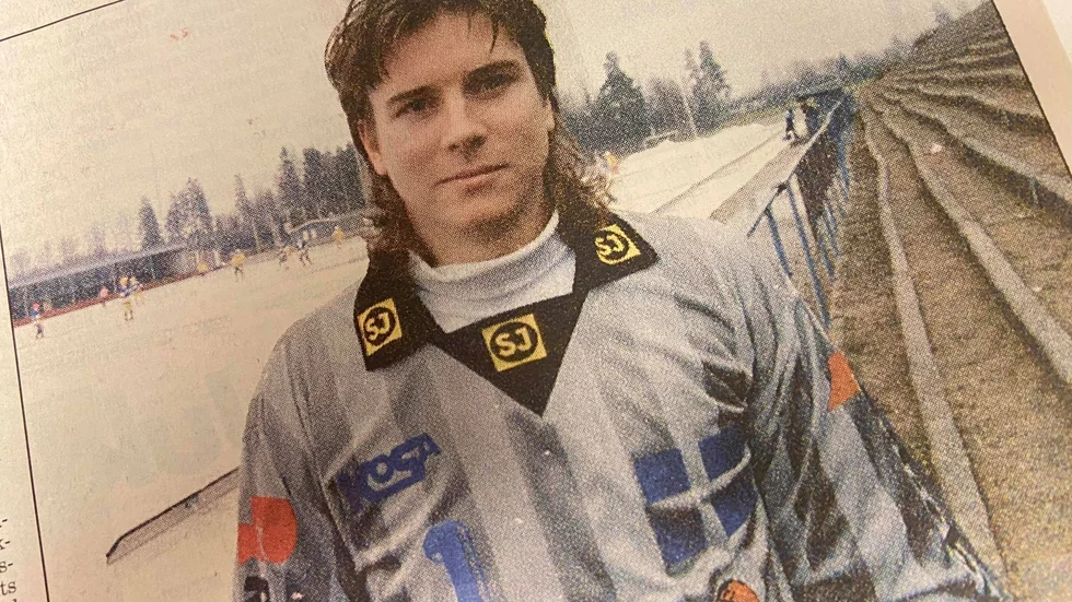 Kuriren för 25 år sedan: Mats Wisell har ledsnat på att inte få vakta KSK-målet och vill bryta kontraktet med klubben.

