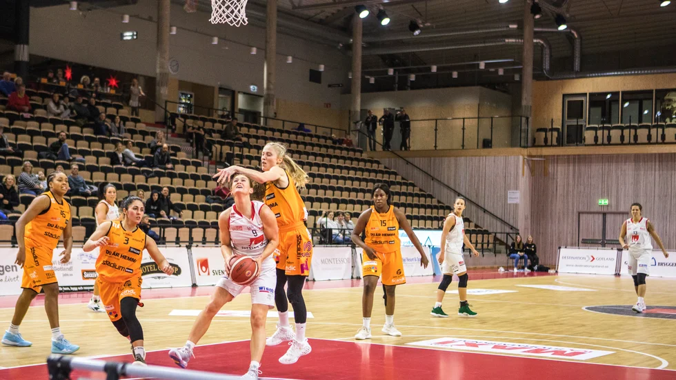 "Det betyder mycket för oss, både sportsligt och ekonomiskt", säger Louie Söderberg i Visby Ladies.