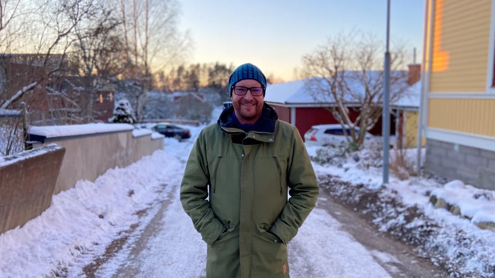 Trots att Ted Modén helt har fått isolera sig sedan i februari tillhör han ändå riskgrupp tre. 