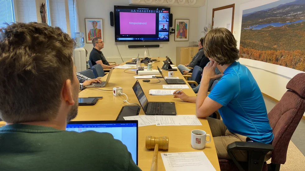 Möte med inbjudna gäster