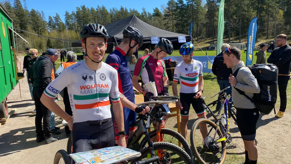 Det var SM i mountainbike-orientering i Borensberg i helgen och Linköpingskillen Marcus Jansson, tävlandes för Garphyttan, vann dubbelt, både i medeldistans och i mass-start i H21-klassen.