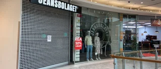 Nio klädbutiker i konkurs – förvaltaren planerar utförsäljning