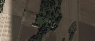 62-åring ny ägare till äldre villa i Ödeshög - 1 700 000 kronor blev priset