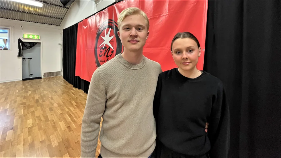 Valdemar Selgeryd och Amanda Berglind dansar för Ena Bugg & Sving. Nu är de även tilldelade kommunens idrottsstipendium.