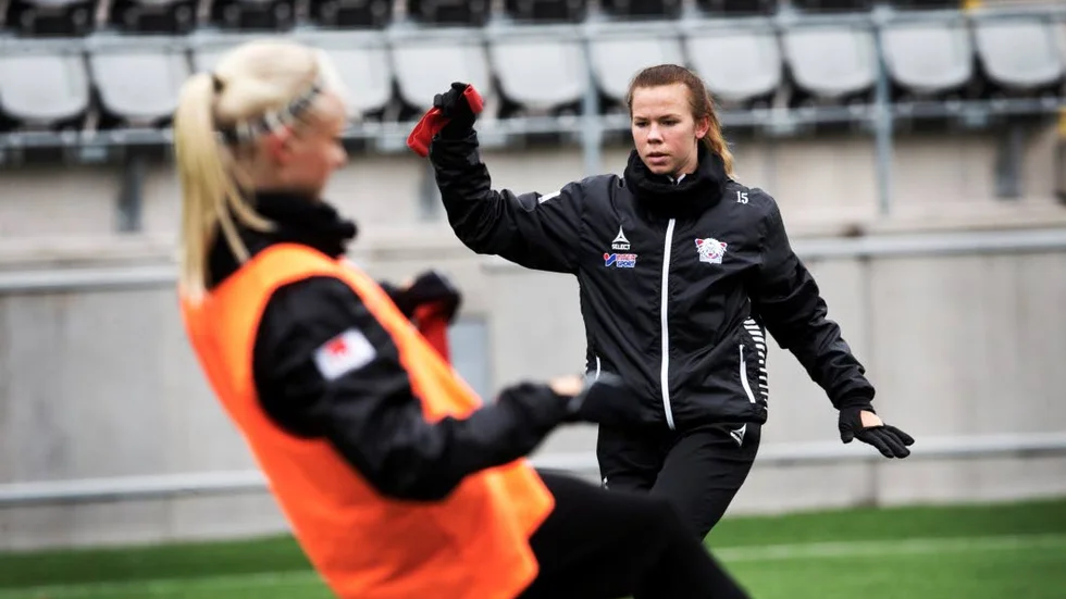 Snart slut. Jessica Samuelsson ser fram emot semesterresan och värmen på Mauritius om några veckor. Men först ska hon fira och firas för SM-guldet.