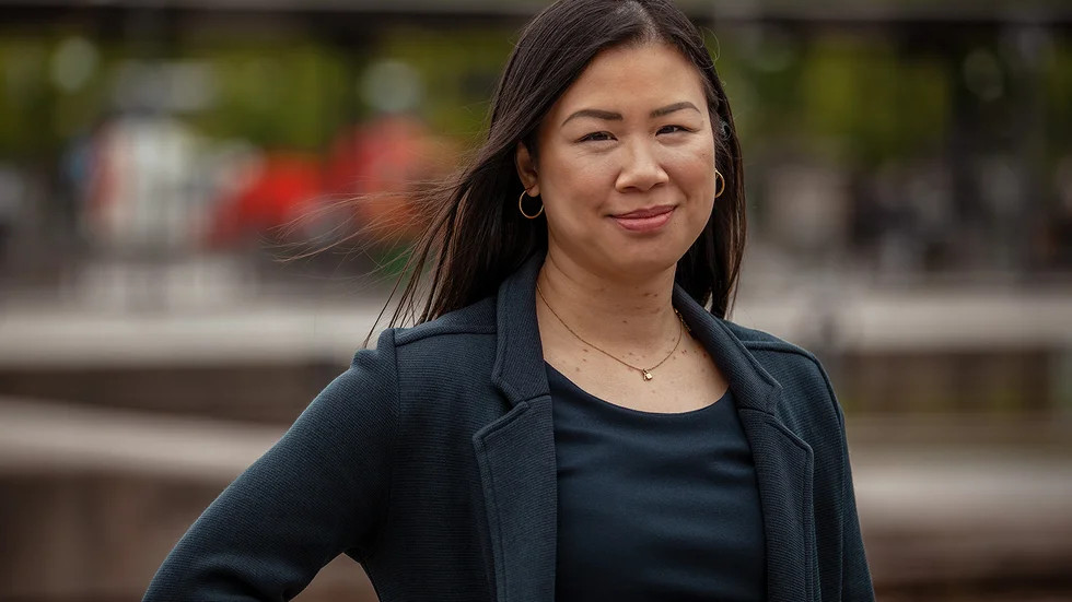Julie Tran är gruppledare för Centerpartiet i regionen.