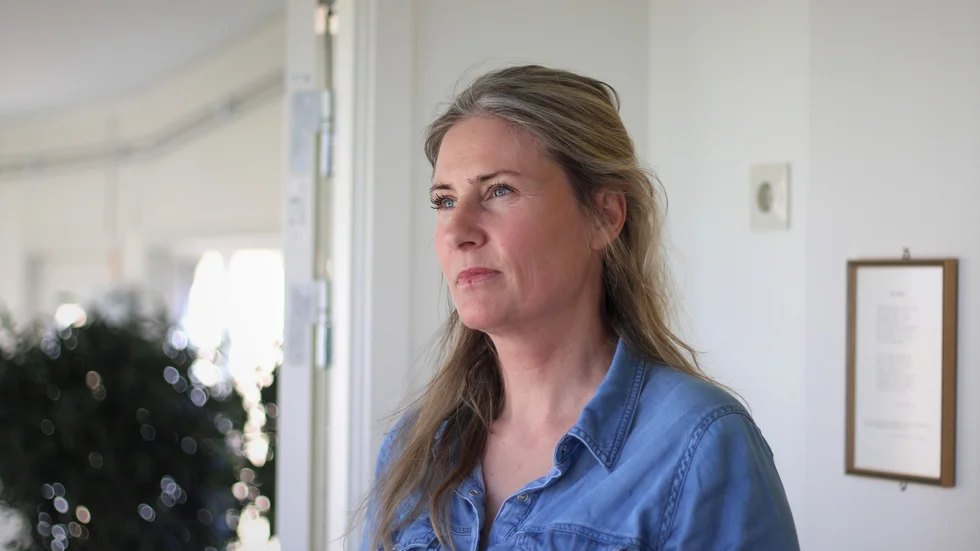 Charlotte Widegren (M), ordförande i samhällsnämnden, menar att det är många svenska socialnämnder som går back.