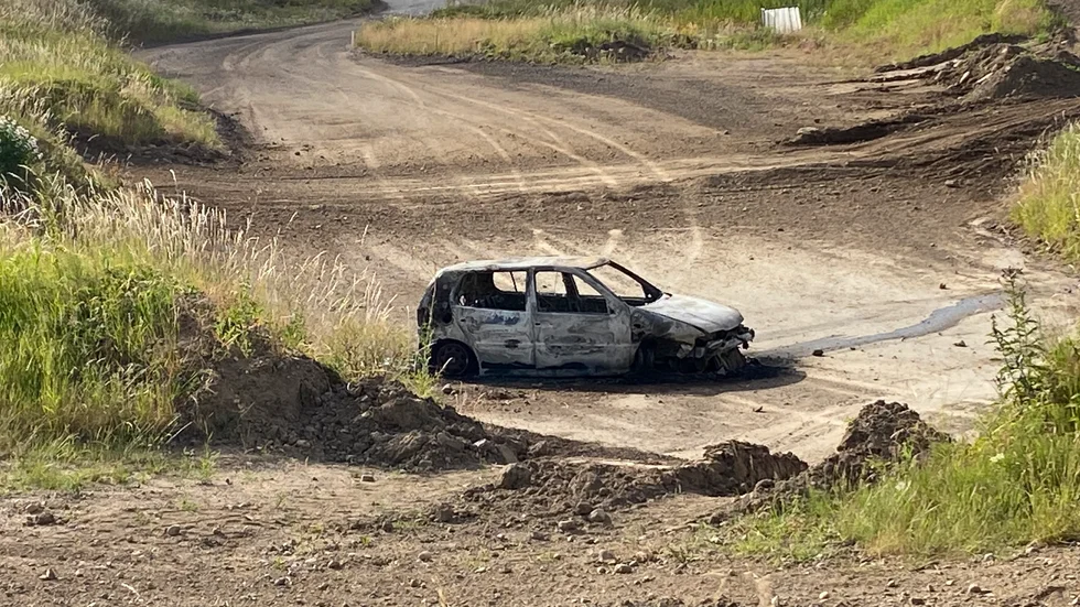 Bil brann på Dunteberget